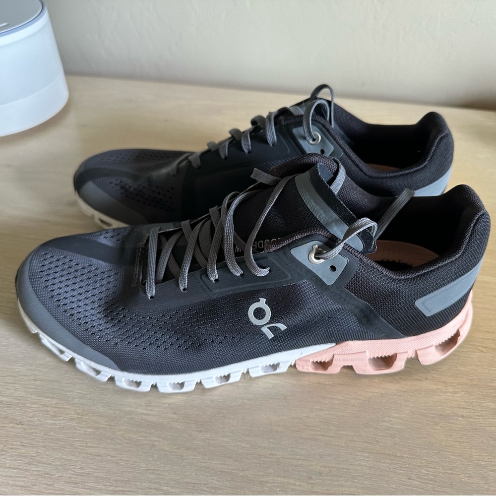 On Cloud size 10 woman’s!